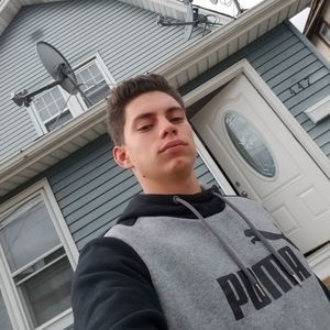 Meet your Posher, Raul